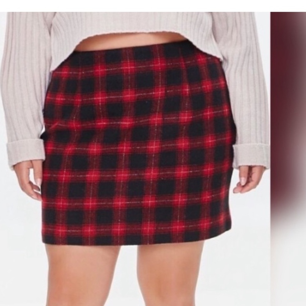 Forever 21 Red and Black Plaid Mini Skirt